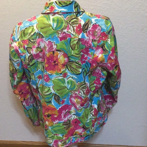 Chicos jacket. - Picture 2 of 4